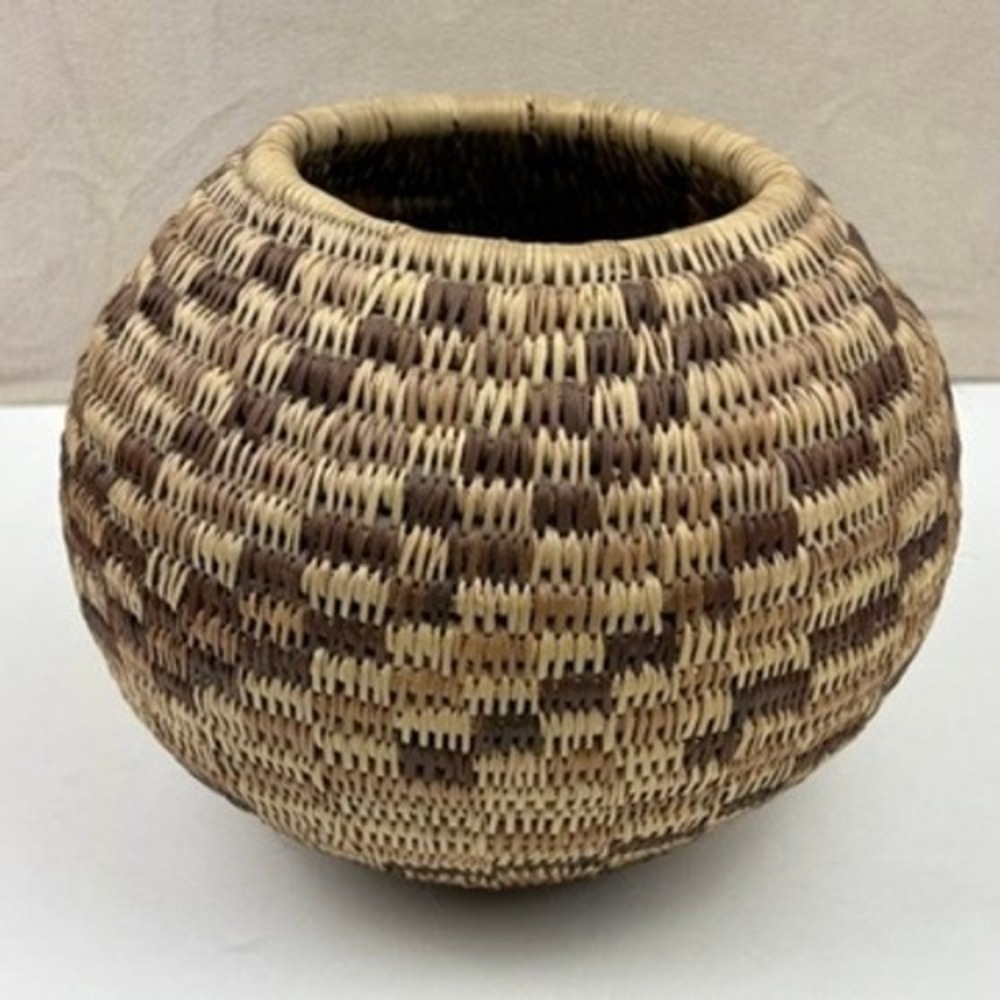 Papago Native American Split Stitch Coil Woven 8in Basket Polychrome Stepped Geo
